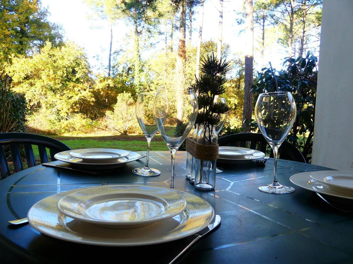 Appartement En Residence Pierre Et Vacance Au Golf Biscarrosse Exteriör bild