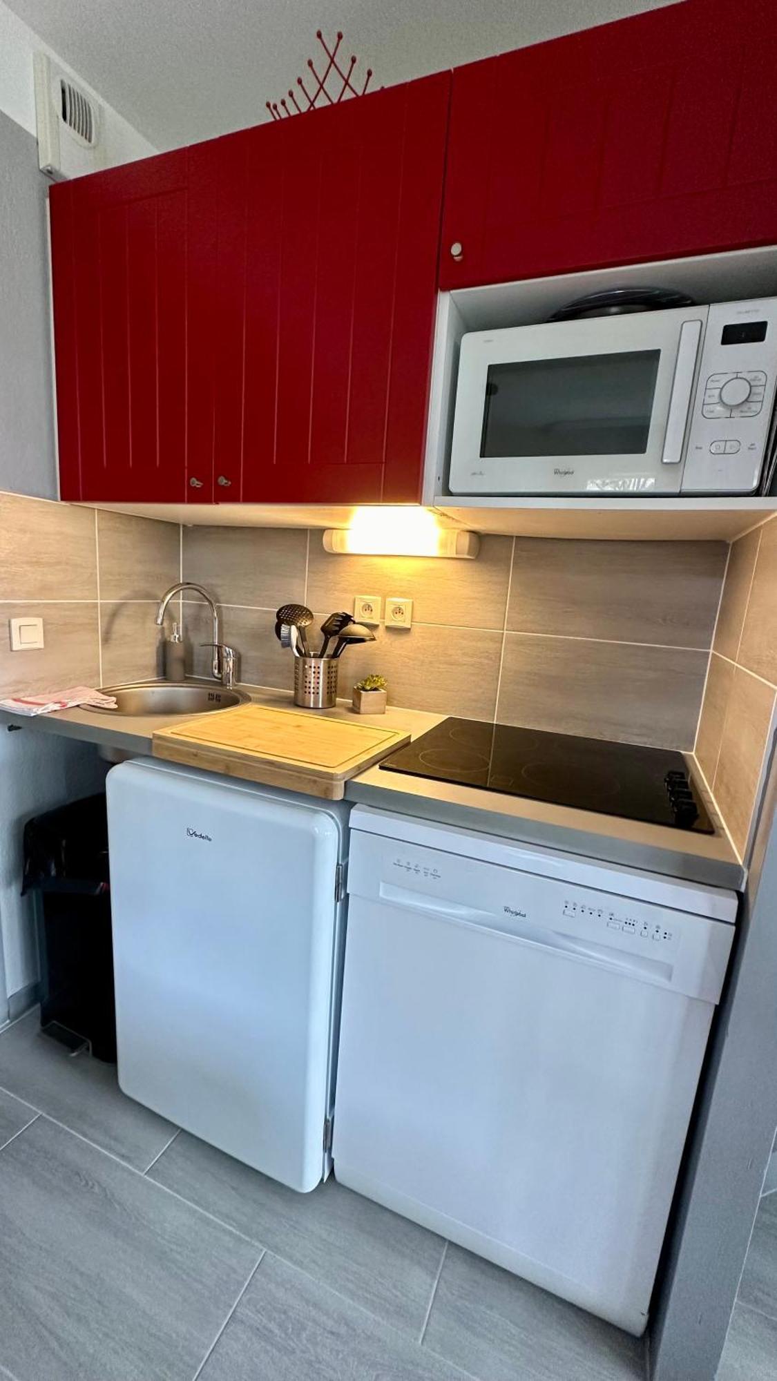 Appartement En Residence Pierre Et Vacance Au Golf Biscarrosse Exteriör bild